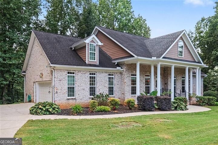Property Photo:  5453 Copper Creek Road  GA 30542 