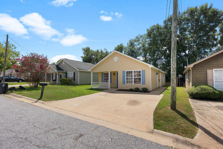 Property Photo: 56 Ryan Loop AL 36869