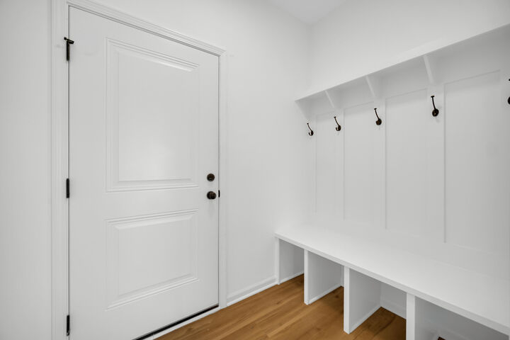 Property Photo: 1685 N 100 IN 46350
