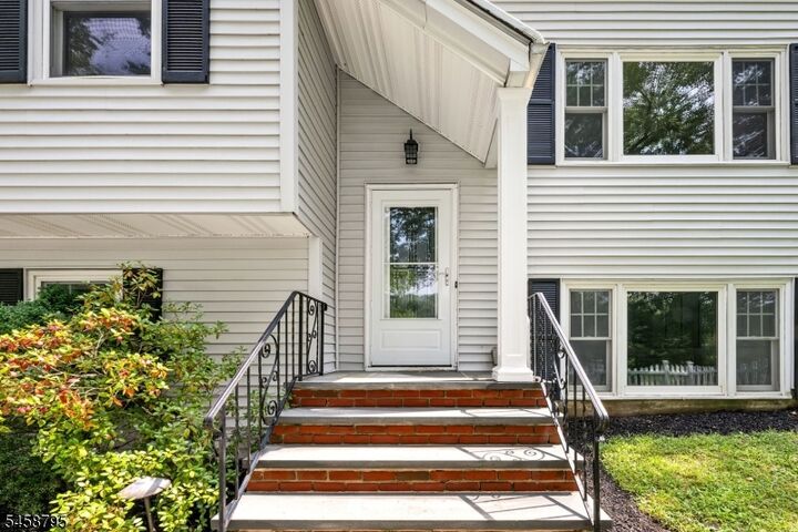 Property Photo: 62 Burnham Pkwy NJ 07960