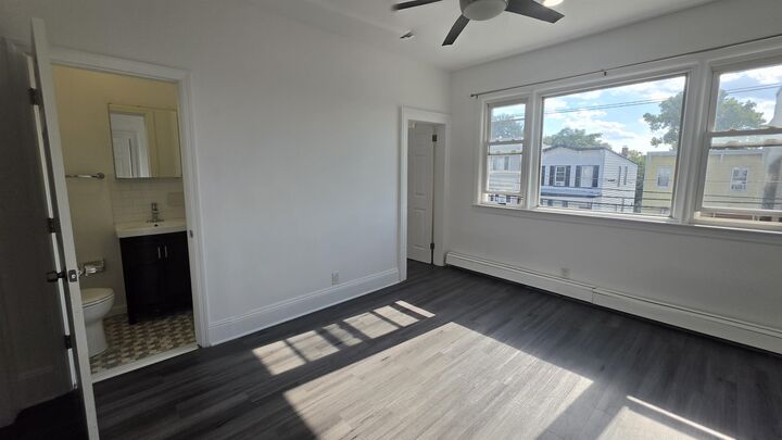 Property Photo:  176 Bartholdi Ave 2  NJ 07305 