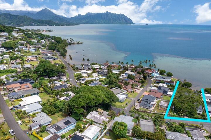Property Photo:  47-207 Kamehameha Highway  HI 96744 