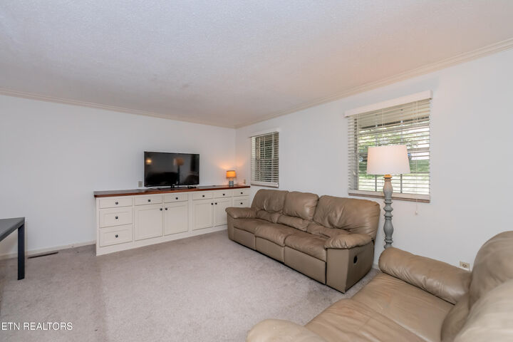 Property Photo: 11904 W Kings Gate Rd TN 37934