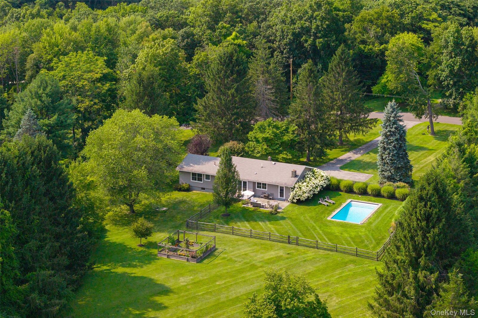 Property Photo:  62 Frost Road  NY 12572 