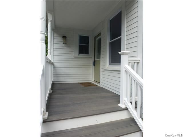 Property Photo:  60 Elysian Avenue 1  NY 10960 