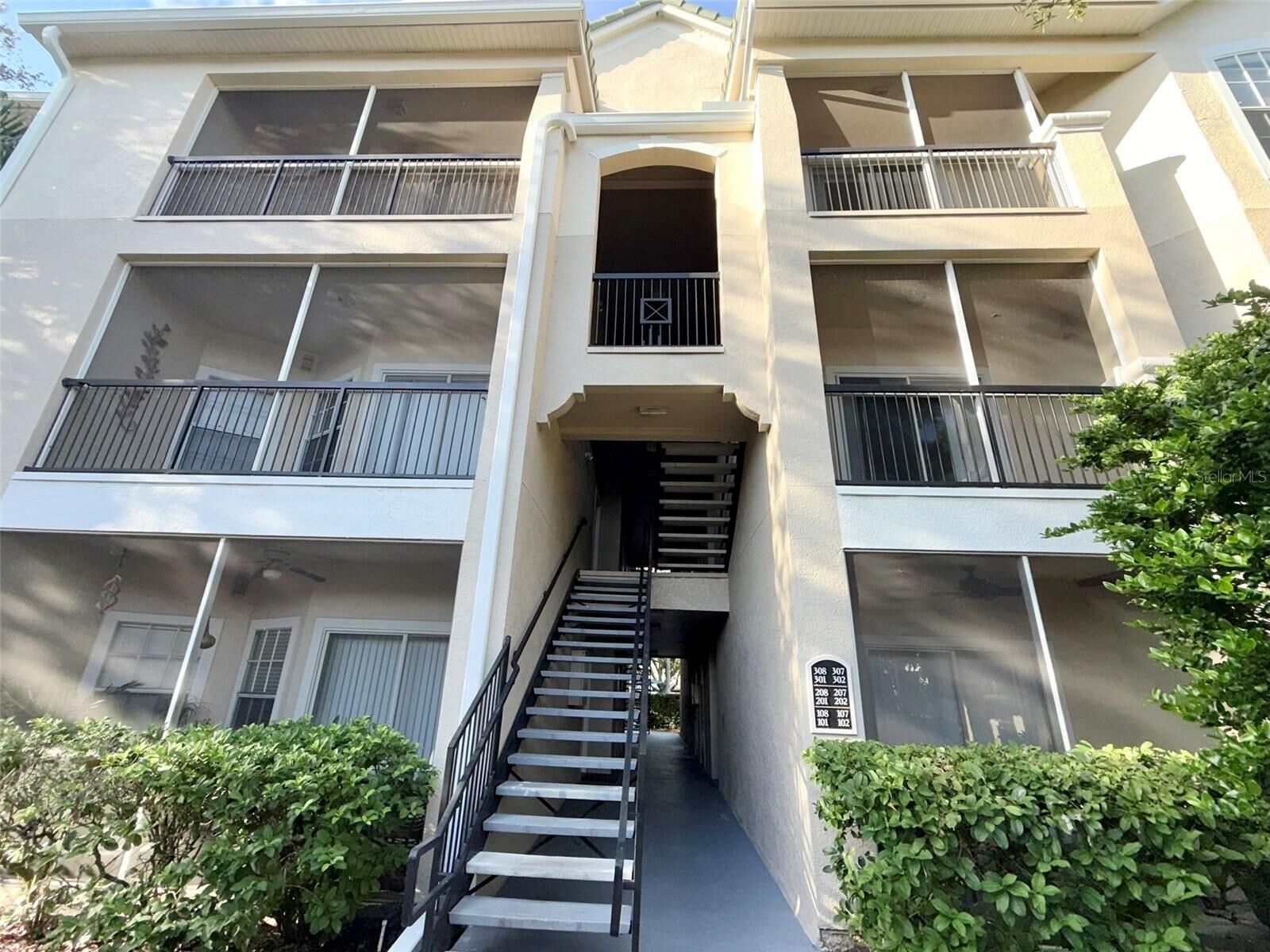 Property Photo: 5152 Northridge Road 302 FL 34238