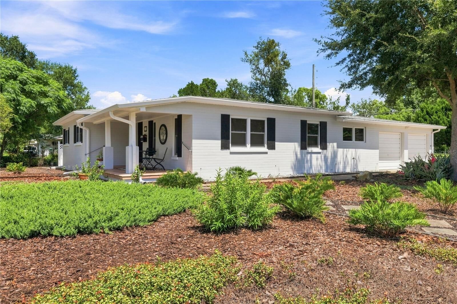 Property Photo: 729 Tam O Shanter Drive FL 32803