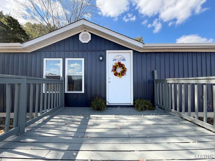 Property Photo: 8918 Oriole Circle MO 63036