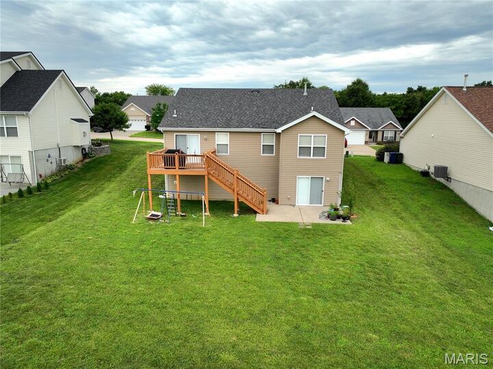 Property Photo:  212 Limerick Avenue  MO 63385 