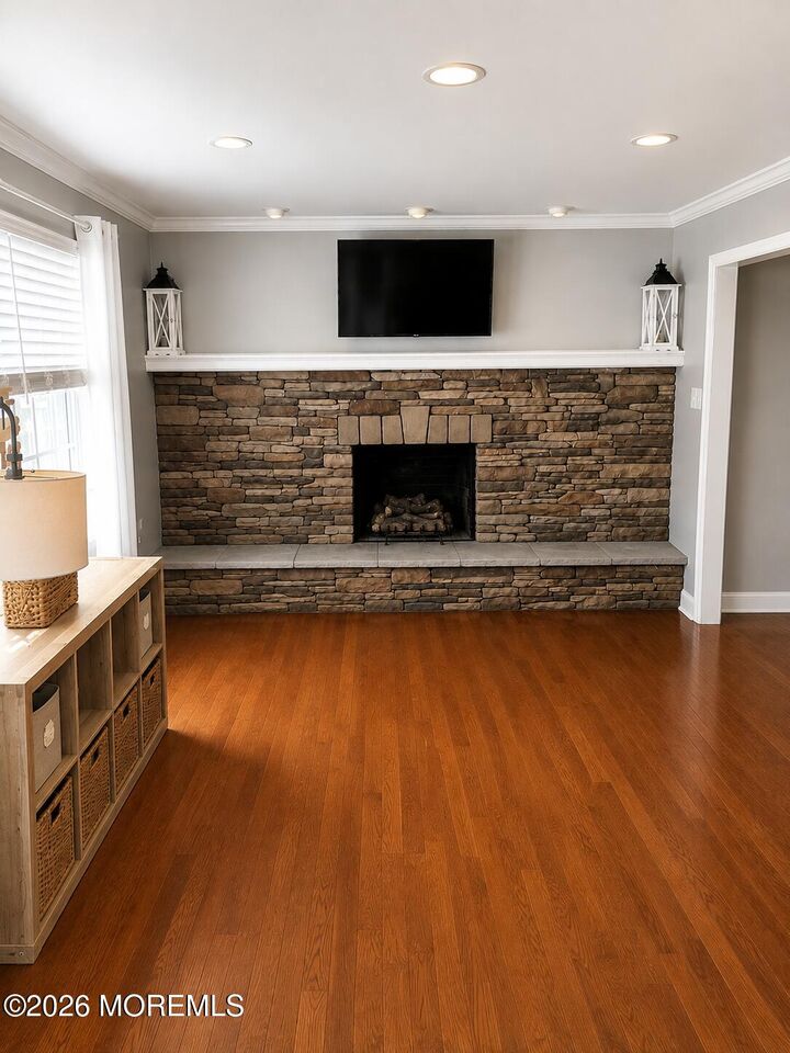 Property Photo:  7 Mayflower Drive  NJ 08087 