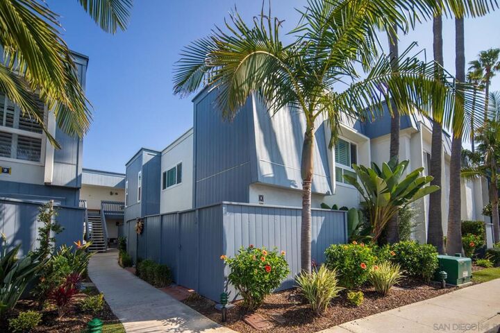 Property Photo:  8 Antigua Ct  CA 92118 