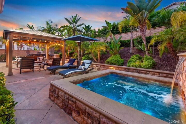 Property Photo:  15 Julia Street  CA 92694 