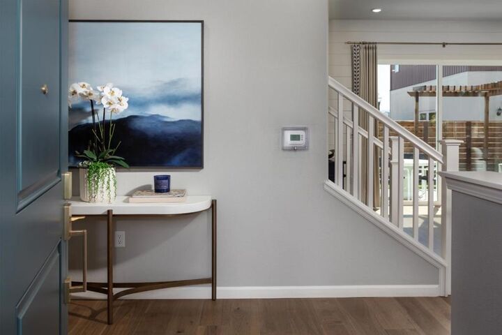Property Photo:  18050 Calabazas Lane  CA 95037 