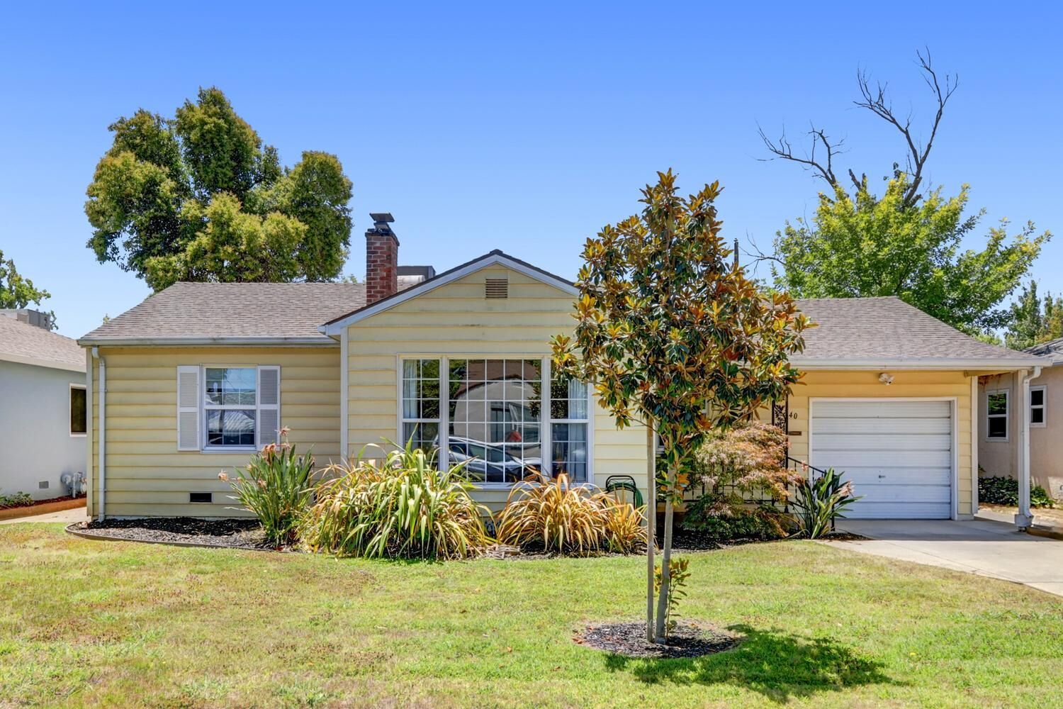 Property Photo:  2340 24th Avenue  CA 95822 