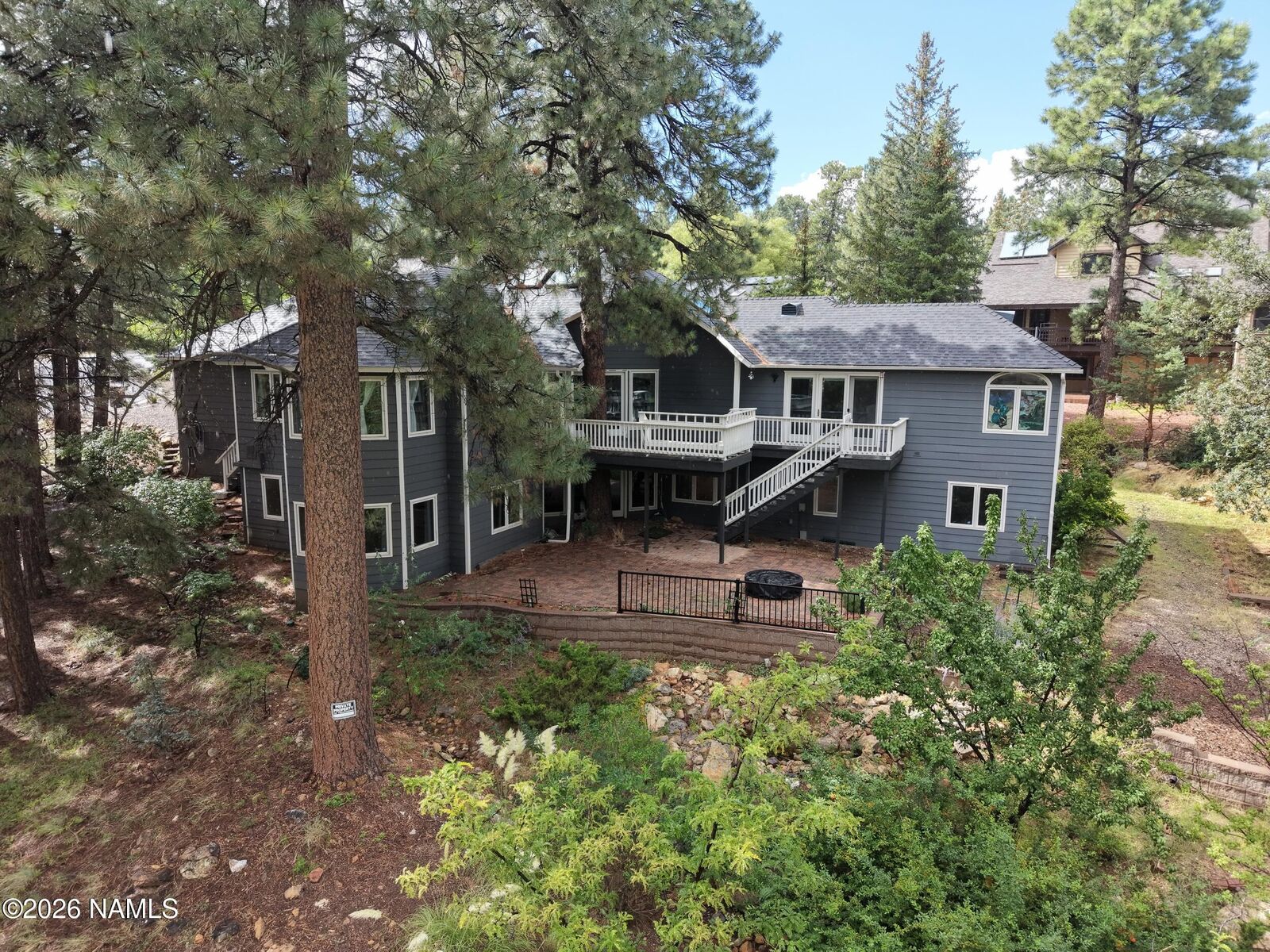 Property Photo:  4710 E Oriole Lane  AZ 86004 