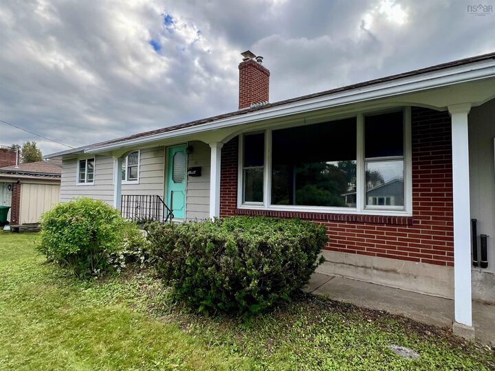 Property Photo: 48 Chelsea Court NS B2H 1V4