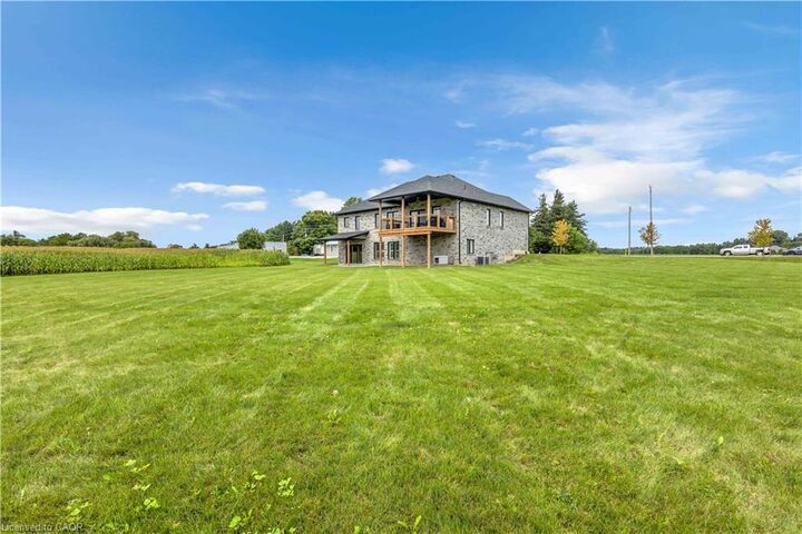 Property Photo:  1410 Thompson Road E  ON N0E 1Y0 