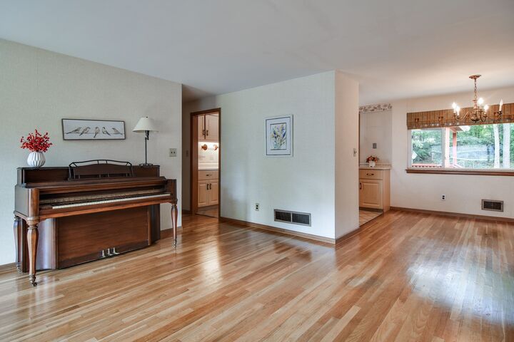 Property Photo:  12 Claudette Circle  MA 01701 