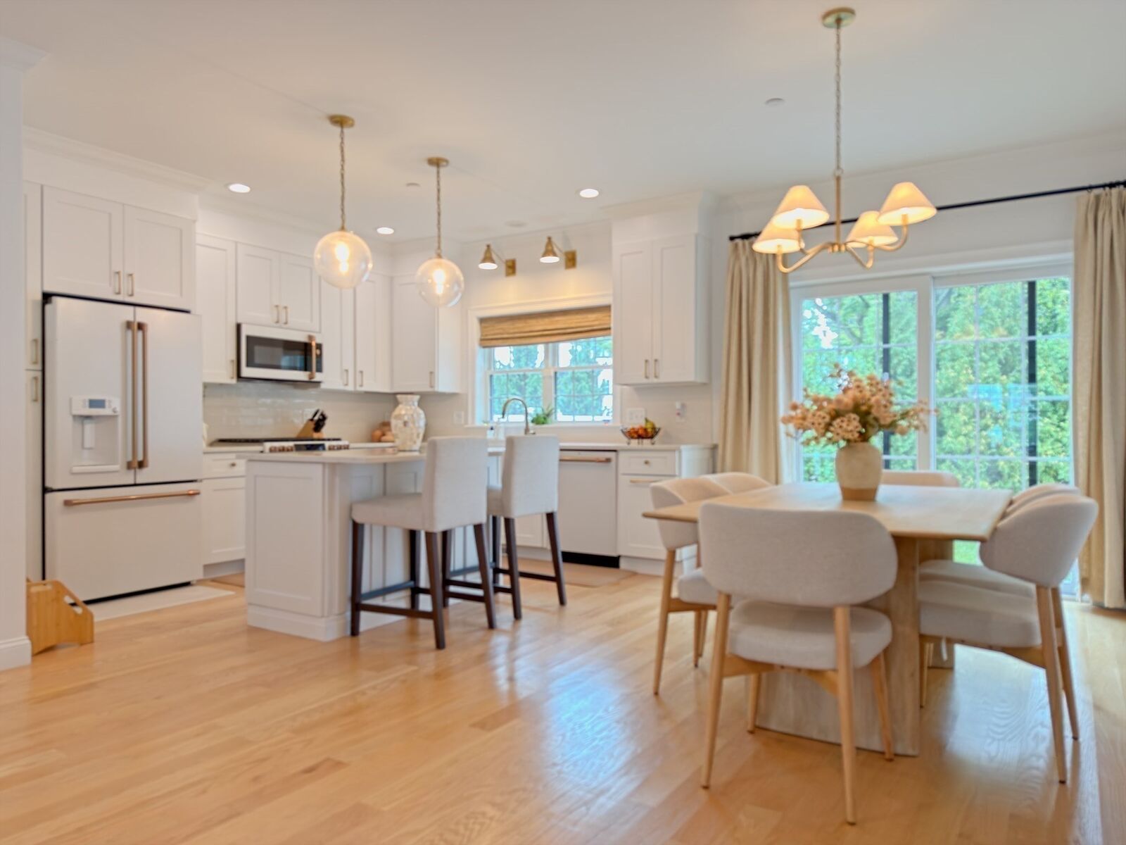 Property Photo:  68 Prospect St 1  MA 01960 