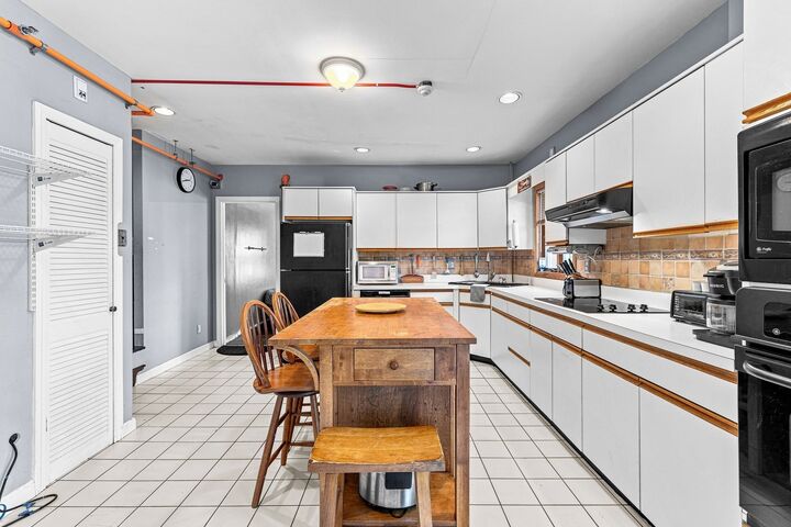Property Photo:  7 Plymouth St  MA 02740 