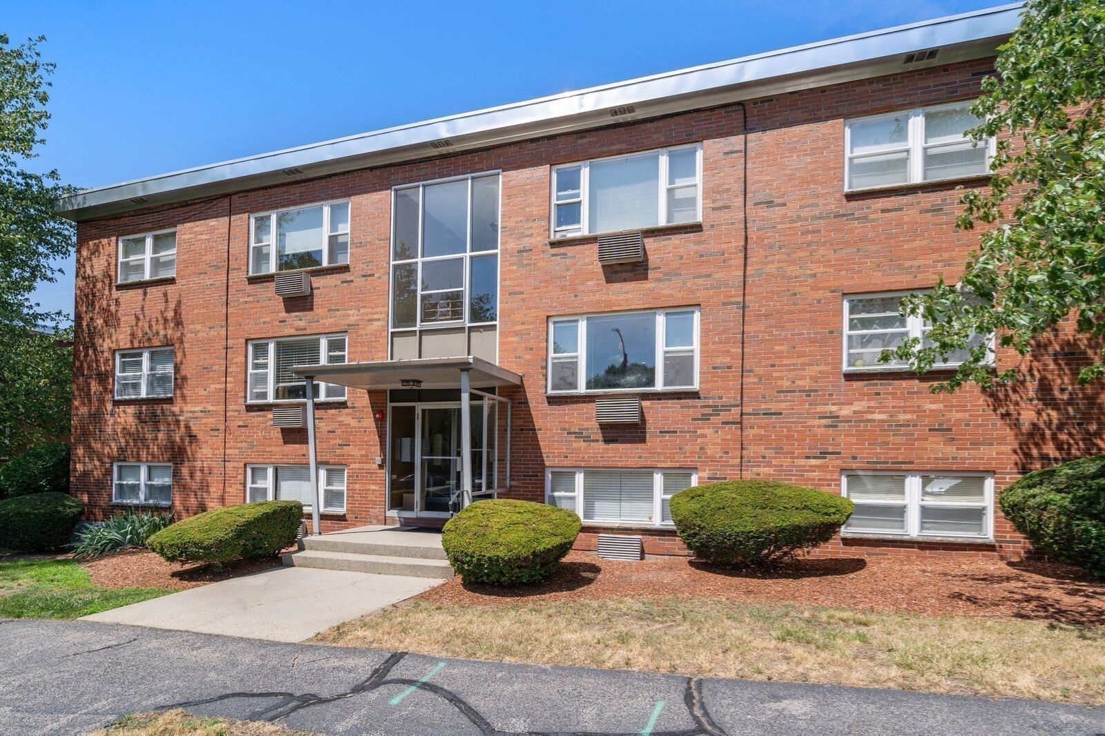 Property Photo:  1105 Lexington Street 4-1  MA 02452 