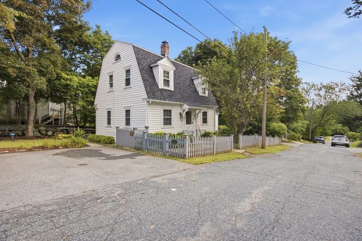 Property Photo:  6-8 Center Place  MA 01775 