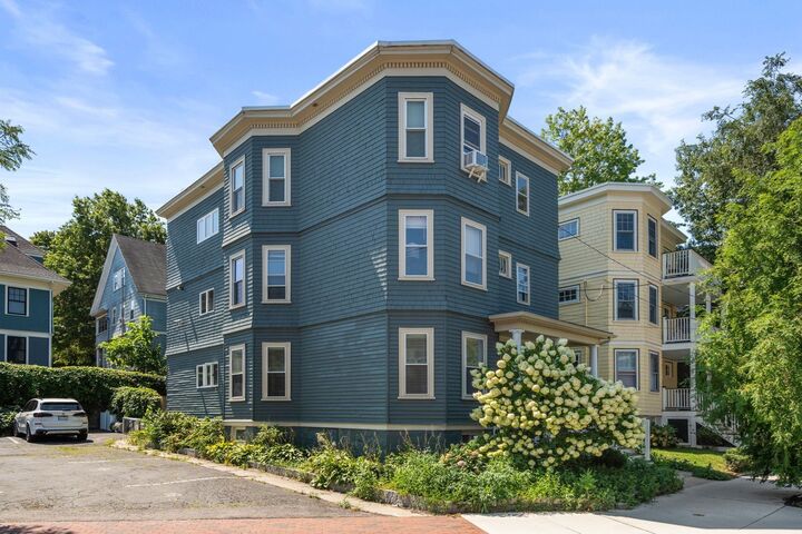 Property Photo:  2 Cambridge Ter  MA 02140 
