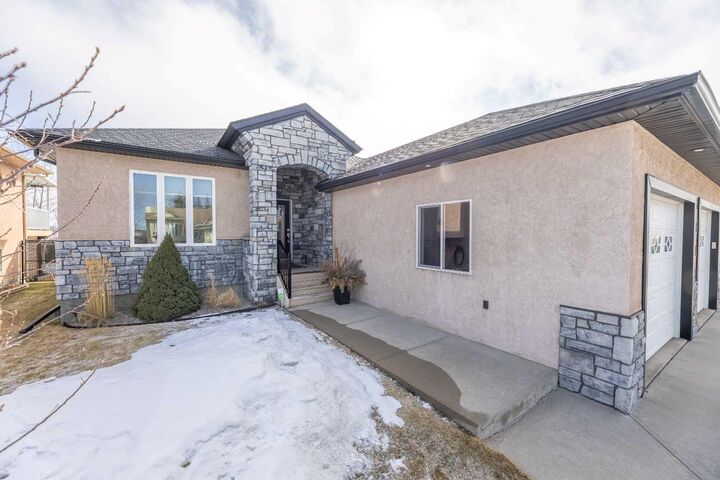 Property Photo:  5910 Park Meadows Crescent  AB T4H 1Y2 