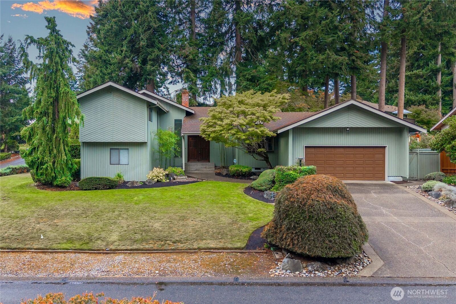 Property Photo: 5108 60th Avenue Ct W WA 98467