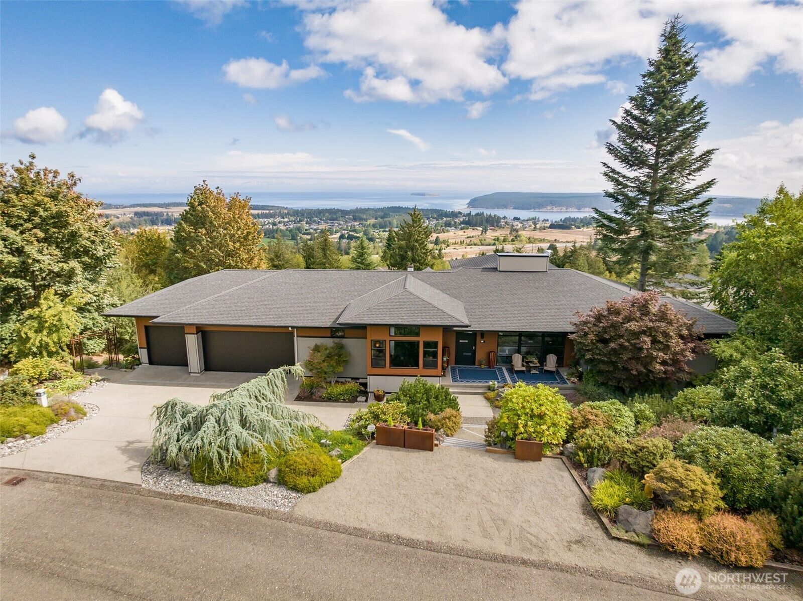 Property Photo: 170 Flying Cloud Street WA 98382