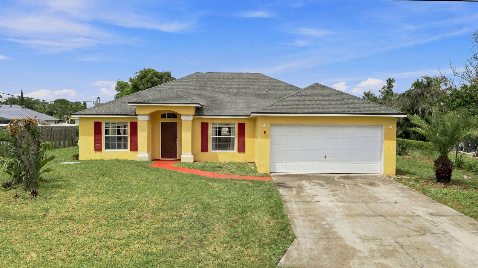 Property Photo:  491 SW Namoit Place  FL 34953 