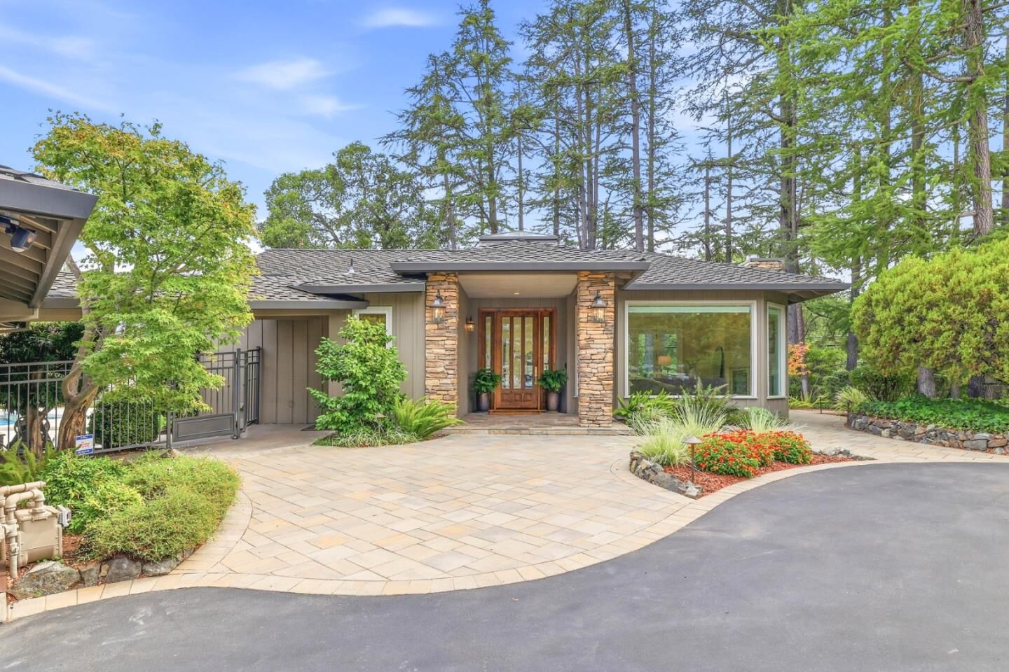 Property Photo:  18113 Saratoga Los Gatos Road  CA 95030 