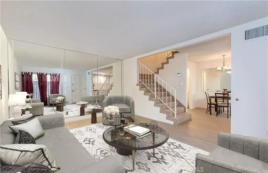 Property Photo:  7301 Lennox Avenue D10  CA 91405 