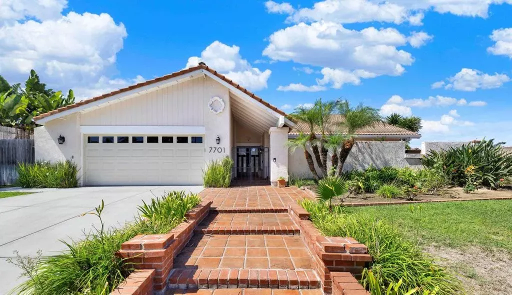 Property Photo:  7701 Garboso Pl  CA 92009 