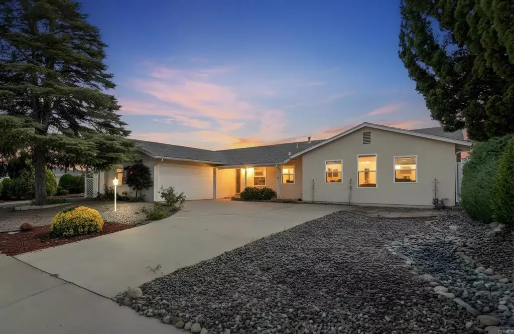 Property Photo:  16866 Acebo Drive  CA 92128 