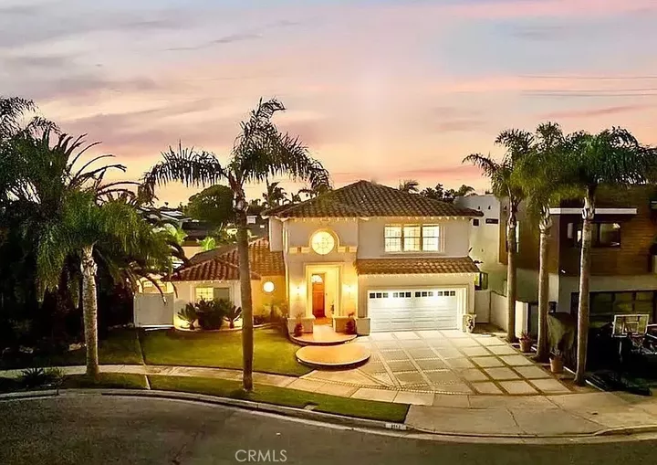 Property Photo:  9112 Playa Drive  CA 92646 