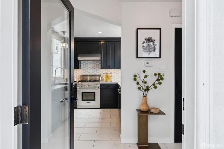 Property Photo:  2811 Golden Gate Avenue  CA 94118 