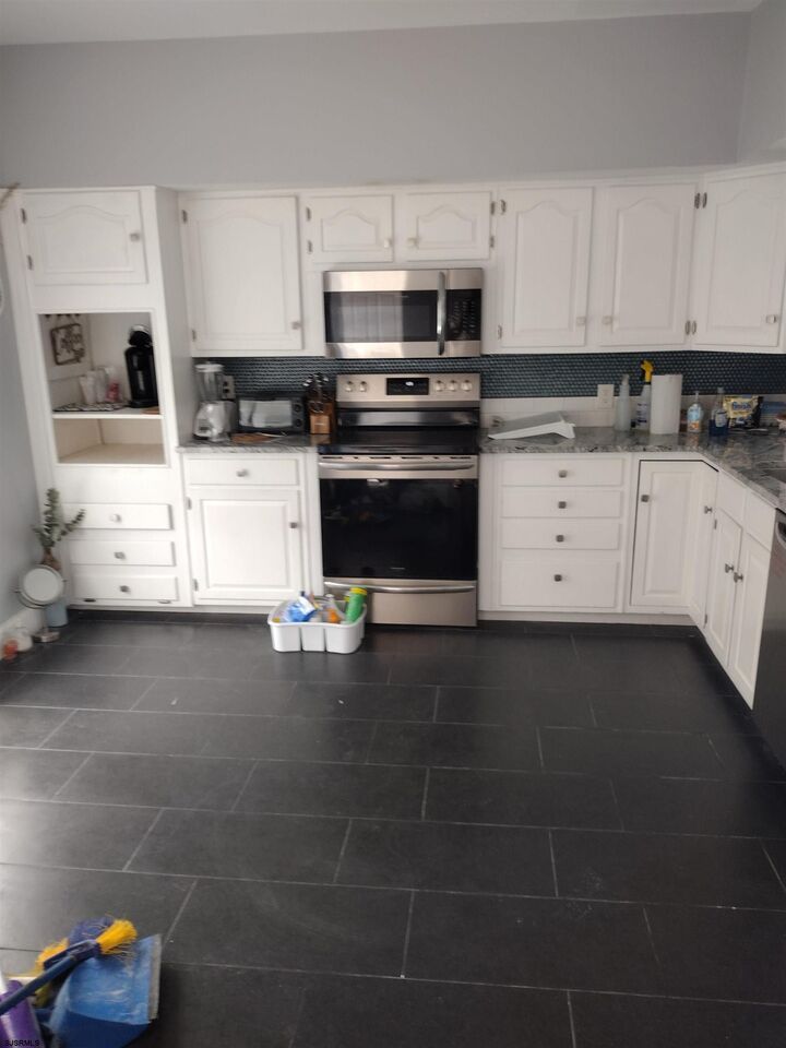 Property Photo: 5217 Winchester Ave NJ 08406