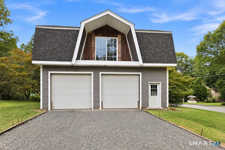 Property Photo:  28 Tennyson Road  CT 06424 