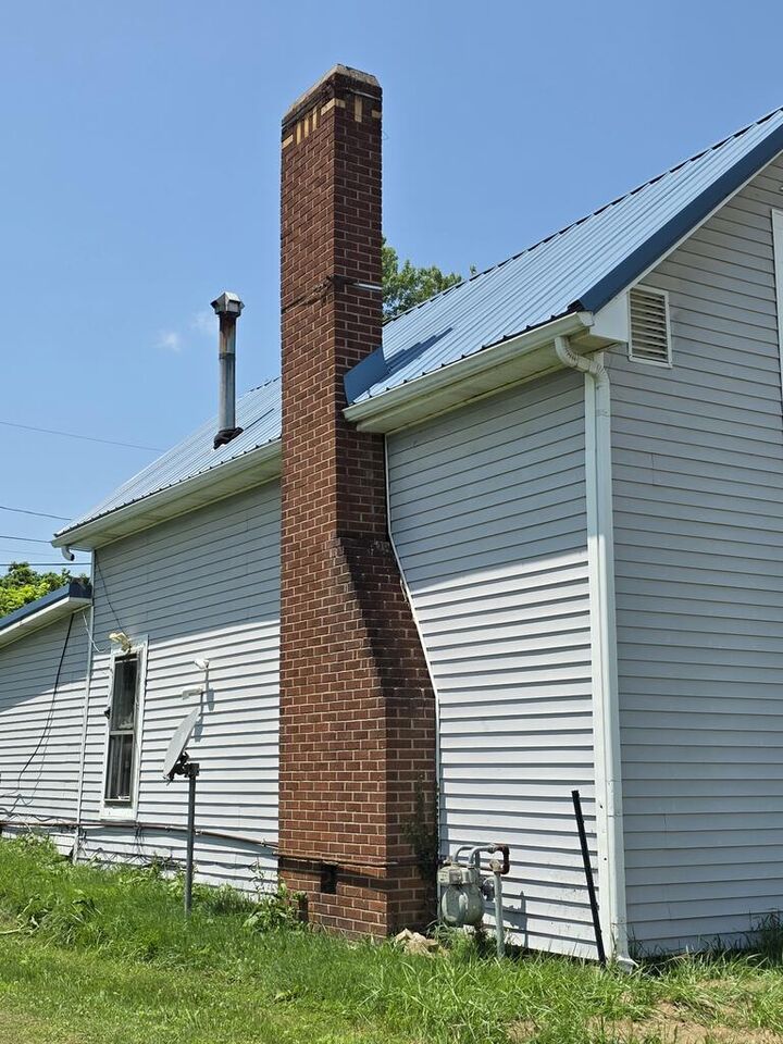 Property Photo: 265 Illinois Ave. OH 45692