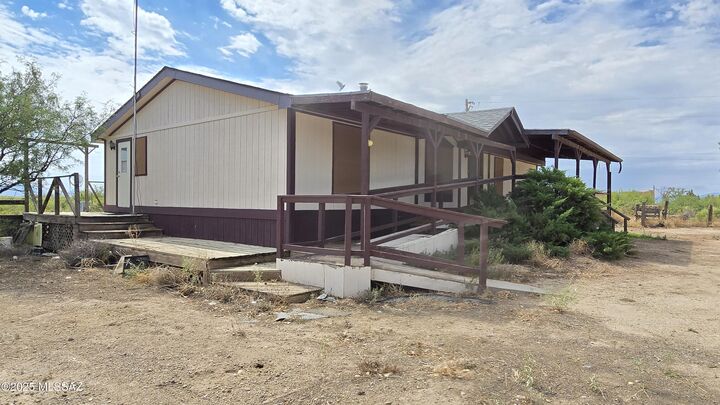 Property Photo:  5008 N Joe Hines Road  AZ 85643 