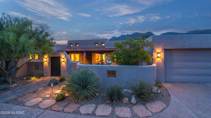 Property Photo:  1872 E Quiet Canyon Drive  AZ 85718 