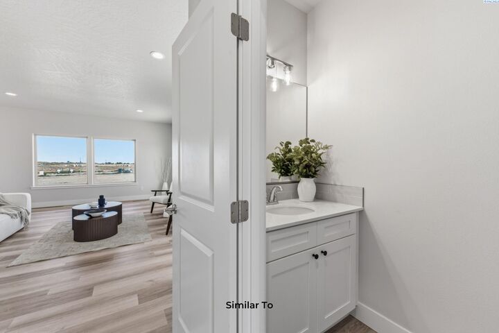 Property Photo:  5816 Redtail Dr  WA 99301 