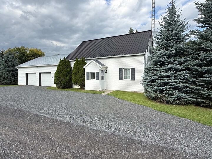 Property Photo:  3299 Hollister Road  ON K0C 2L0 