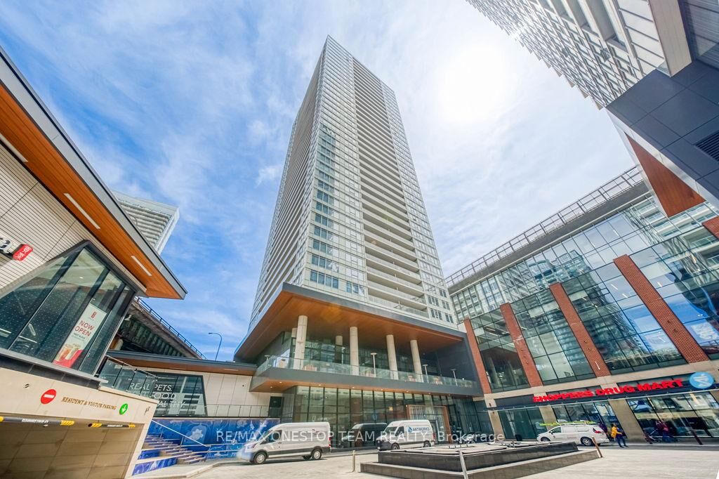 Property Photo:  17 Bathurst Street 1510  ON M5V 0N1 