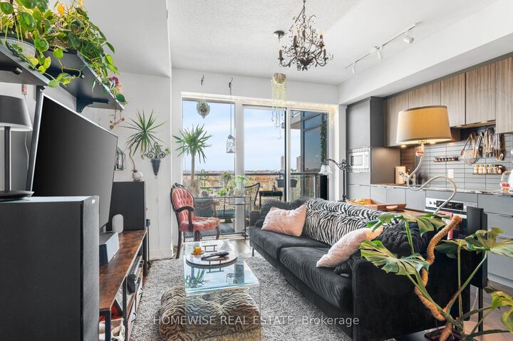 Property Photo:  20 O'Neill Road 428  ON M3C 0R2 