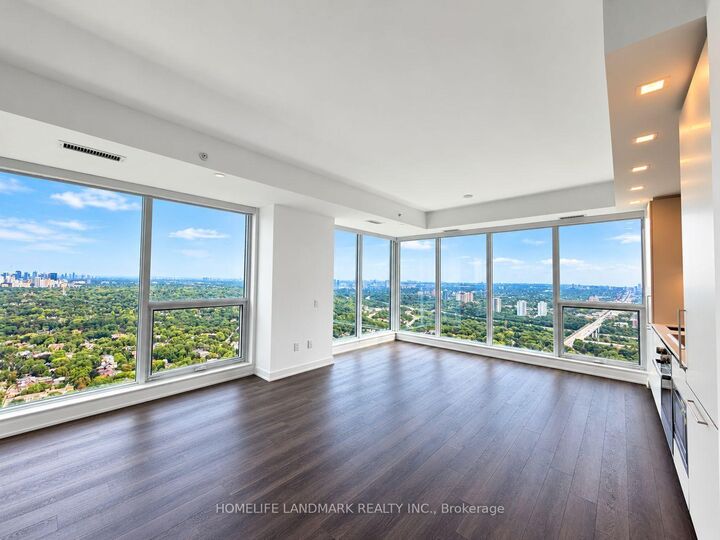 Property Photo:  609 Sherbourne Street 5007  ON M4X 0A4 