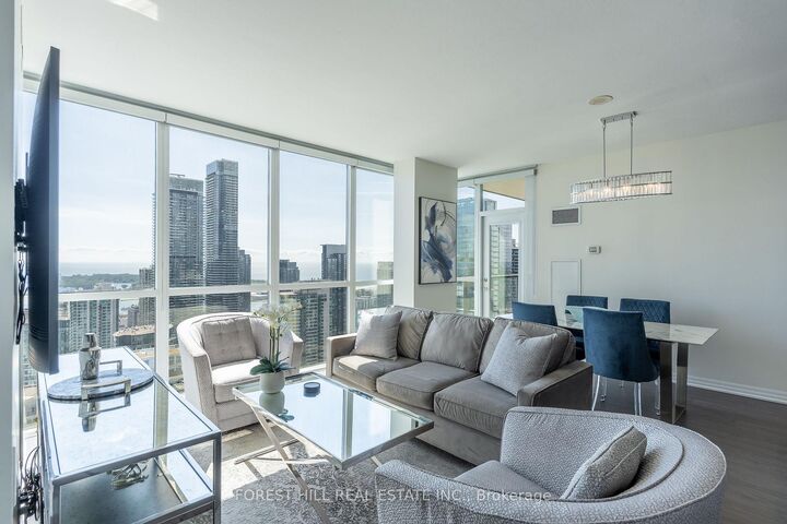 Property Photo: 88 Blue Jays Way 4004 ON M5V 2G3