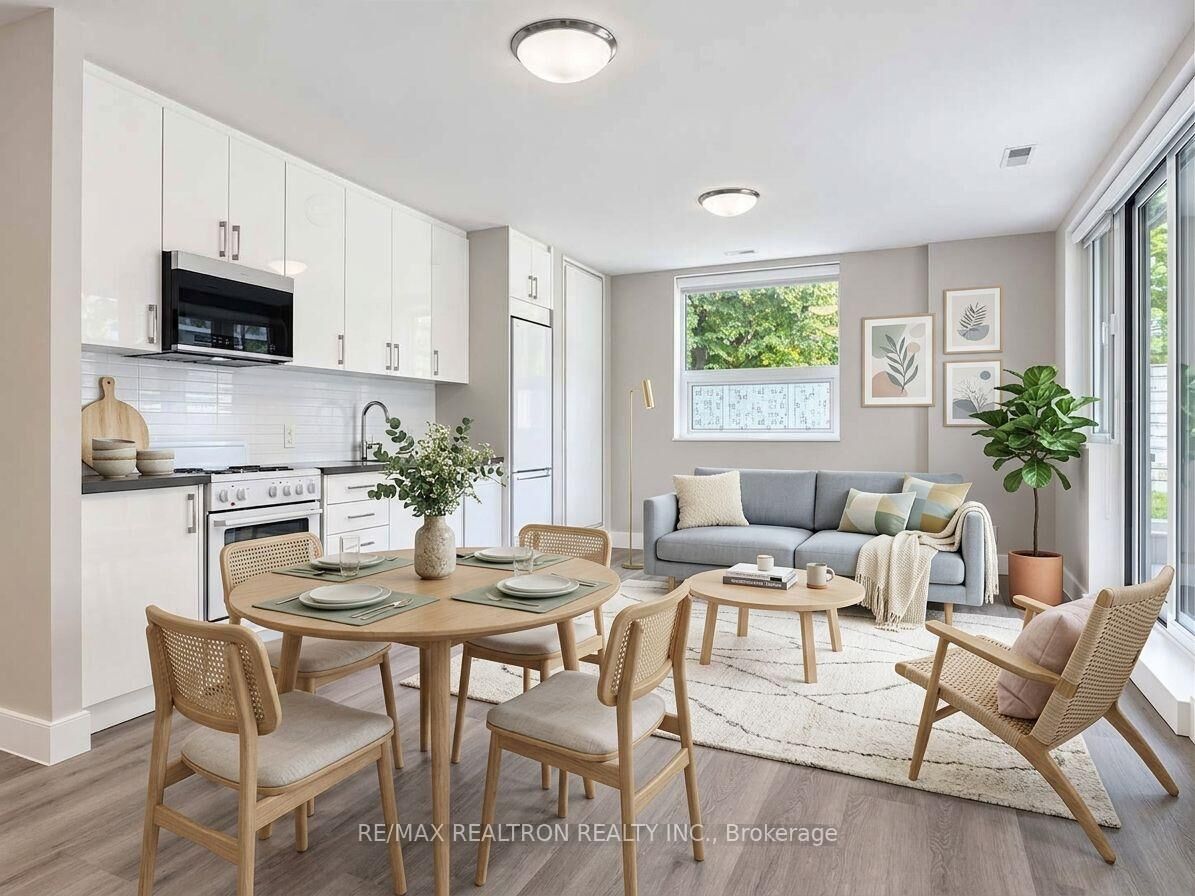 Property Photo:  485 Huron Street 102  ON M5R 2R5 