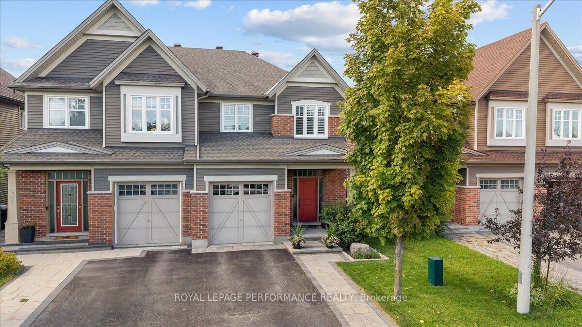 Property Photo: 929 Verbena Crescent ON K1T 0K4